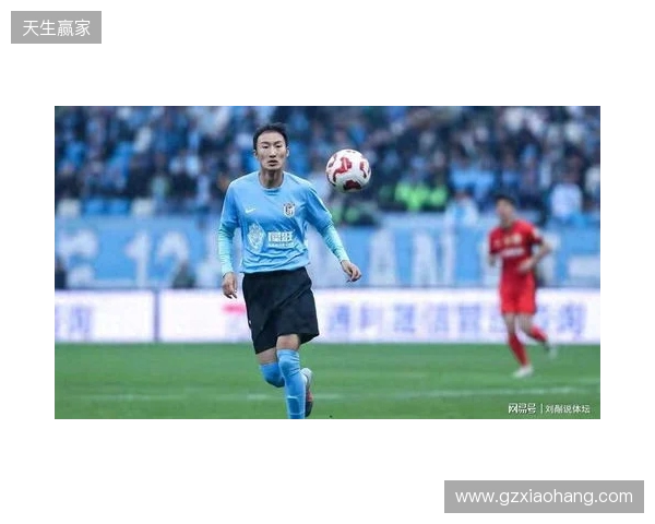 官方:36岁老将晋鹏翔加盟重庆铜梁龙 官方:36岁老将晋鹏翔加盟重庆铜梁龙