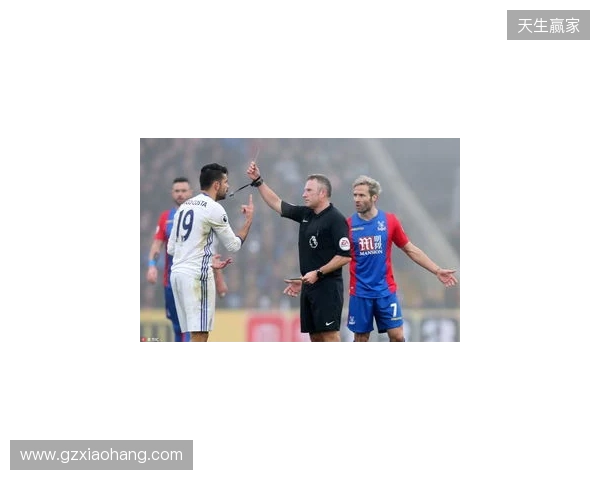 前白堡球员:当年刻意吃黄牌被停赛,这样就能多见见女友了 前白堡球员:当年刻意吃黄牌被停赛,这样就能多见见女友了