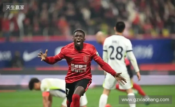 博主：蓉城外援卡隆目前仍处于留队状态，但已不可能随队踢中超