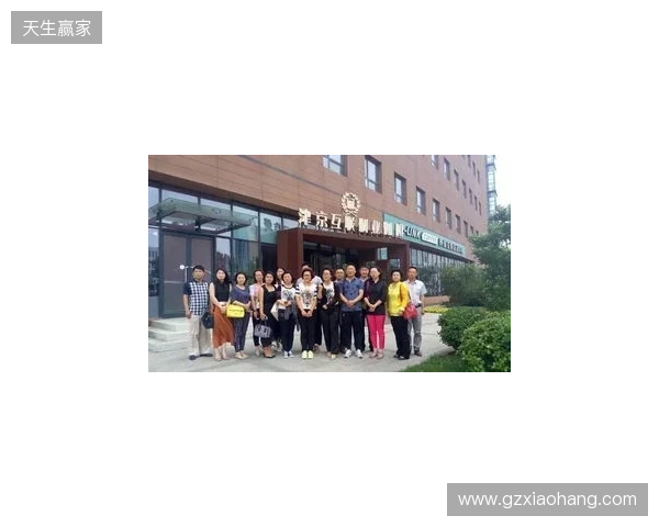 中冠综述：吴川青年2-2武汉联镇、广州海珠醒派3-3广州花都蜀地红